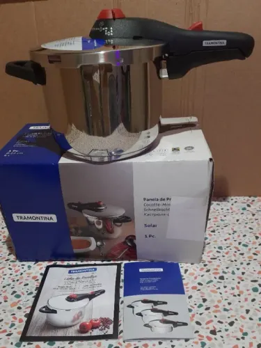 Panela de pressão Tramontina solar 6L aço inox fundo triplo