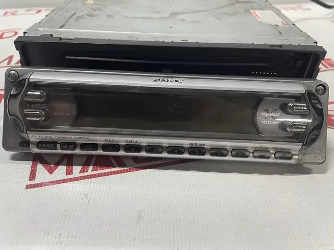 Trazeira com todo mecanismo e frente sony para peças 