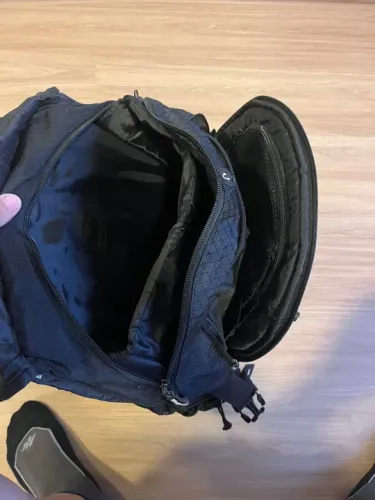 Mochila Targus - excelente para motoboy/motociclista