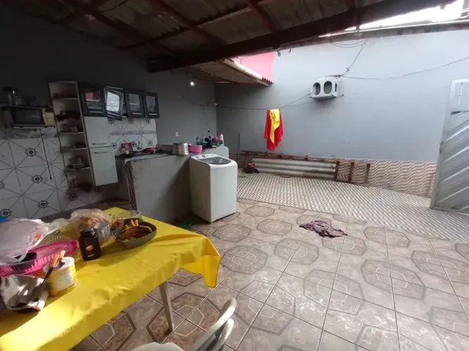 Vendo casa no conjunto amazonino mendes