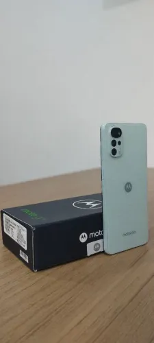 Motorola Moto G22 - 128GB - 4GB RAM