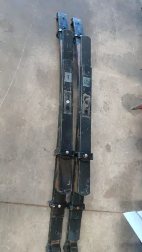 Fecho De Mola Traseiro Toyota Hillux 2016 A 2022 Original 