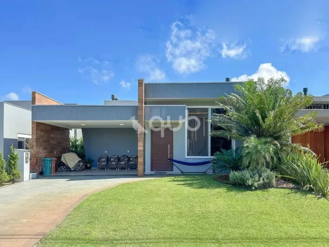Casa à venda, 3 quartos, 3 suítes, 2 vagas, Condomínio Riviera Xangri-Lá - Xangri-Lá/RS