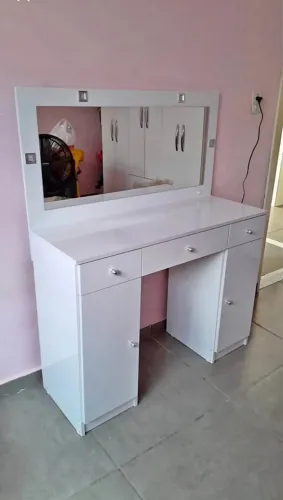 Penteadeira Camarim Carisma com Espelho e LED (Novo) Entrega Grátis!