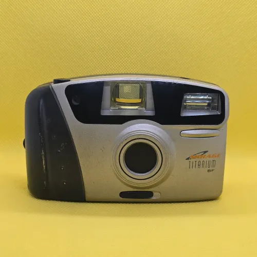 Câmera Analógica Mirage Titanium BF 35mm
