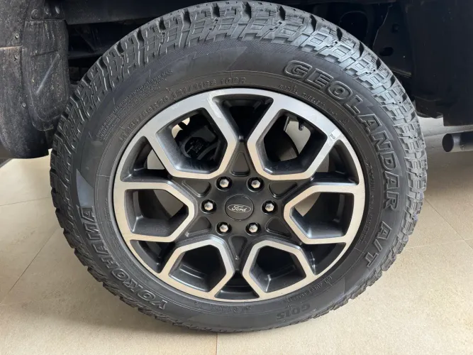 Pneu Yokohama Geolander AT G015