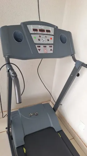 Esteira Dream Fitness TD 142A (Placa Queimada)