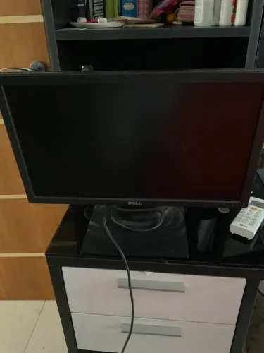 Monitor Dell E1916hf