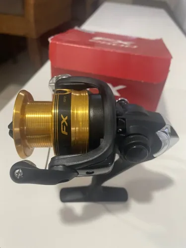 Molinete Shimano FX 2500