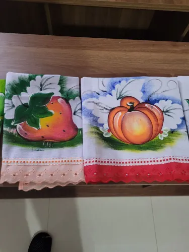 Panos de prato pintado com barrado