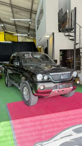 Mitsubishi L200 Sport HPE 2.5 4X4 CD DTI Dies. Aut. 2004