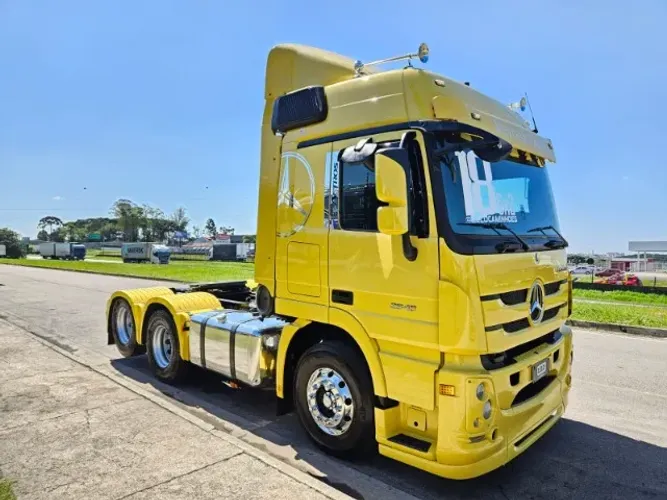 Mb Actros 2546 6x2 Ano 2018 Automático Ar condicionado interna bonita