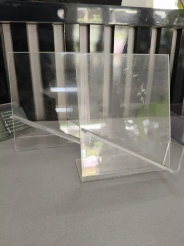 Expositor de acrílico para produtos