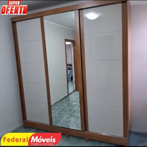Guarda Roupa com Espelho - 3 Portas de Correr, Novo e Sofisticado!