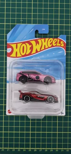 Hot Wheels Subaru + Supra