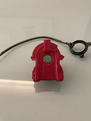 Lançador Beyblade Thermal Lacerta