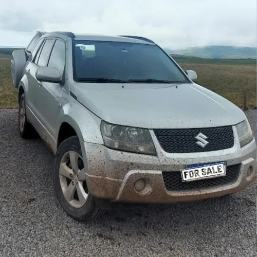 Suzuki Grand Vitara 2.0 16V 4x2/4x4 5P Mec. 2011