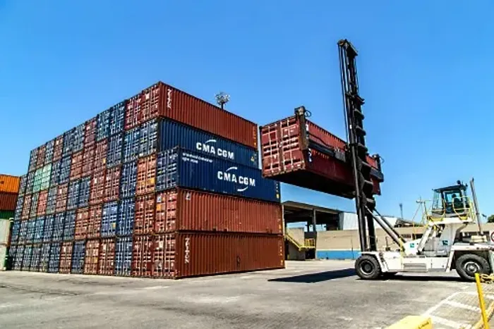 Container 40' Pés 12 Metros
