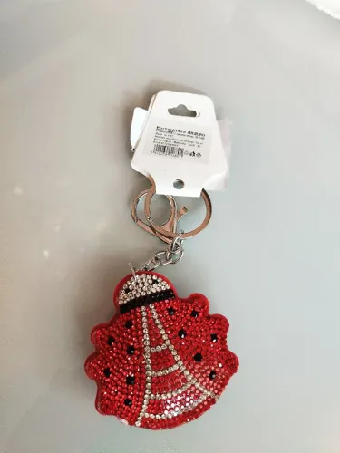 Lindos chaveiros em strass importados da Itália.
