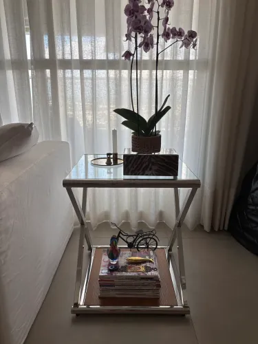 Mesa lateral