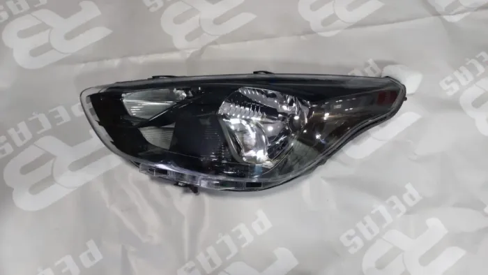 FAROL ORIGINAL FORD KA MÁSCARA NEGRA 2019 2020 2021 2022 LADO ESQUERDO TYC ORIGINAL 