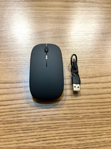 Mouse Recarregável Sem Fio com RGB - Conforto e estilo para seu setup!