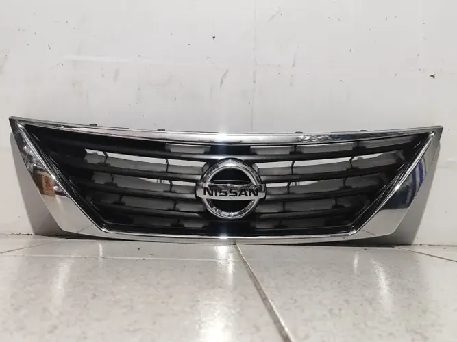 Grade Nissan Versa 2011/2014 Original