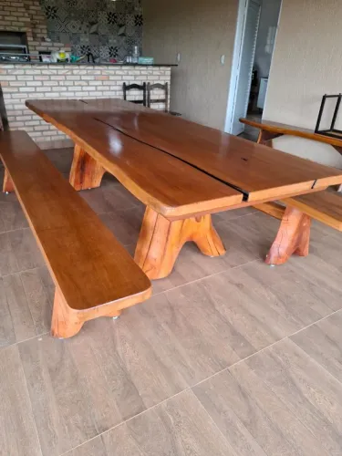 Mesas Artesanais com bancos 2mts 2,50 e 3mts