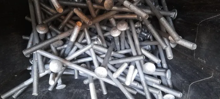 Parafusos para Fundação e Estrutura