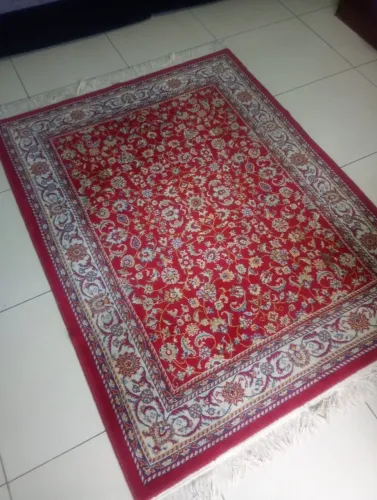 Tapeçaria - Antigo tapete belga retangular vermelho com franjas