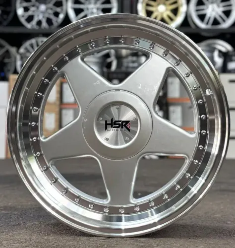 Rodas HSR réplicas OZ Futura aro 17 furação 4x100 4x114