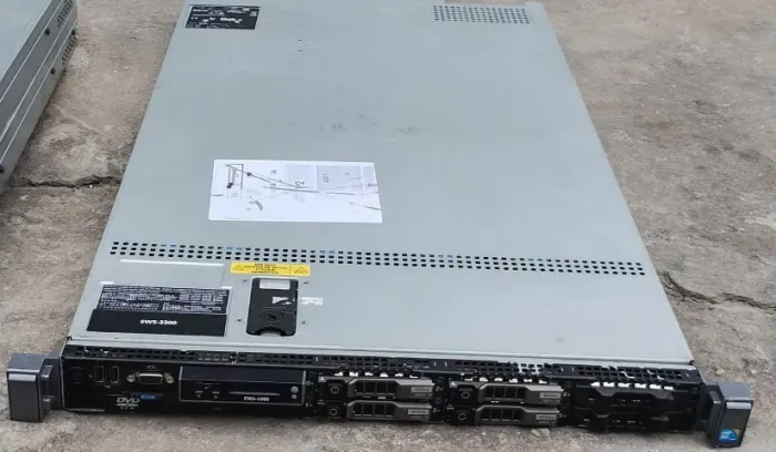 Servidor Dell PowerEdge R610 a partir, monto a configuração que vc precisa