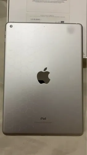 iPad 6º geração 128Gb + Caneta Original seminovo