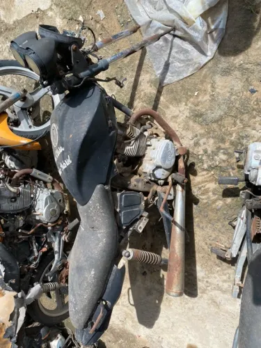 Moto iros 125 - Peças e acessórios