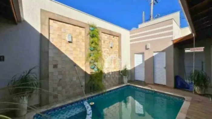 Casa com 2 Quartos, Piscina e 3 banheiros à Venda, 152 m² por R$ 750.000 - Rio Claro SP