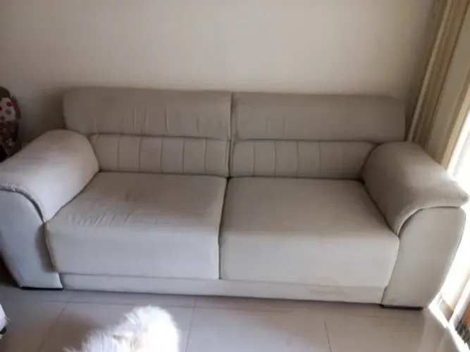 Sofa moderno