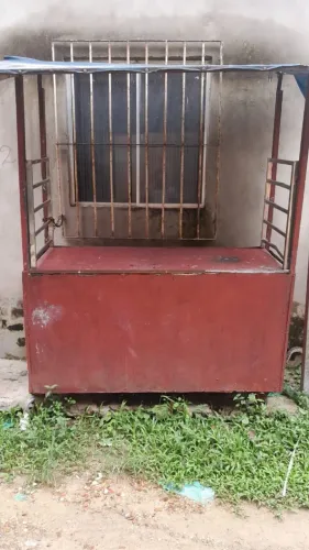 Vendo carrinho de lanche e estufa de Salgados 
