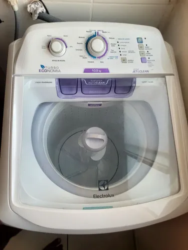 Máquina de lavar - Electrolux 10,5kg