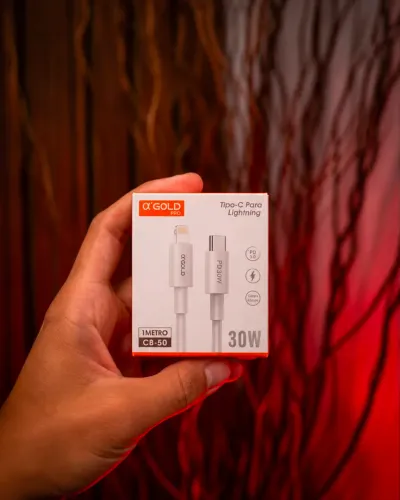 Cabo Carregador Turbo 30W Tipo-C para iPhone CB-50 A?Gold