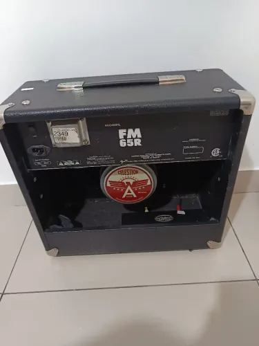 Amplificador fender fm 65r , falante Celestion A-type