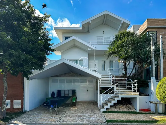Sobrado com 4 quartos, todos suítes à venda, 280 m² por R$ 2.200.000 - Urbanova - São José
