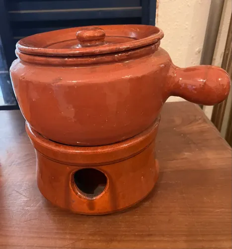 Aparelho de Fondue de Barro