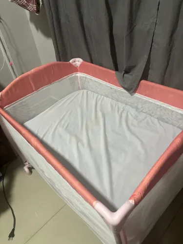 Berço chiqueirinho/cercadinho