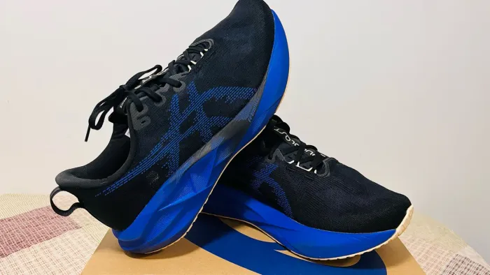 Asics novablast 5 