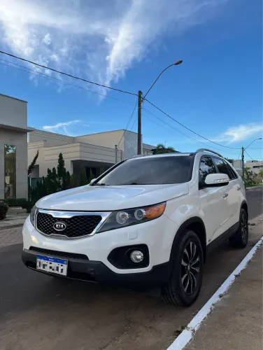 Kia Motors Sorento 3.5 V6 24V 278cv 4X4 Aut. 2013