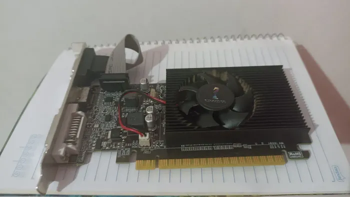 Placa de vídeo GT 610