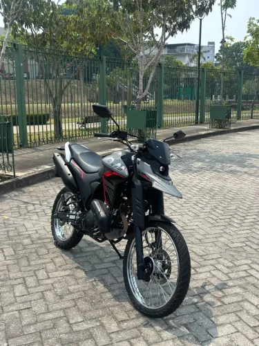 Yamaha XTZ 250 Lander Connected 2025