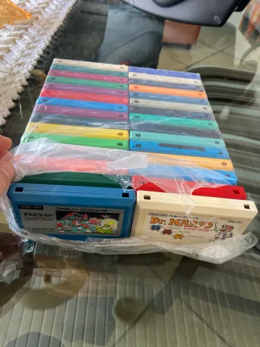 Lote 30 fitas Nintendo Famicom 1990
