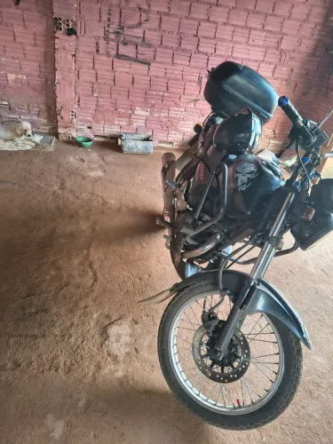 Moto150 Titan preta 
