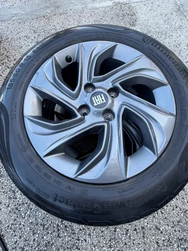 Rodas aro 15 originais Argo S design 